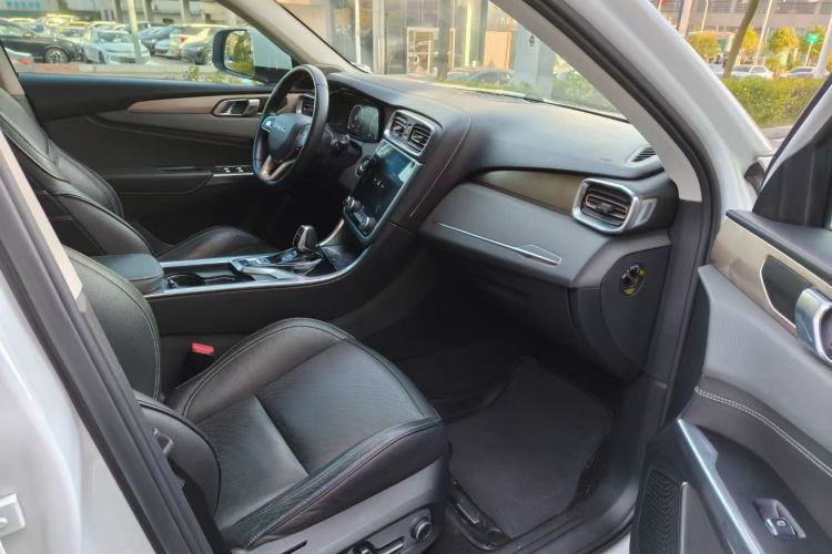 领克01 2017款 2.0T 两驱型Pro版中控内饰7006