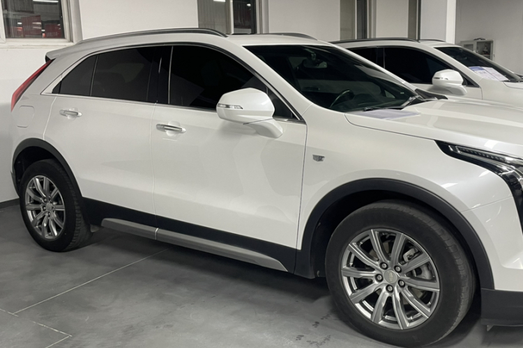 凯迪拉克XT4 2020款 改款 28T 两驱领先型车身外观6003