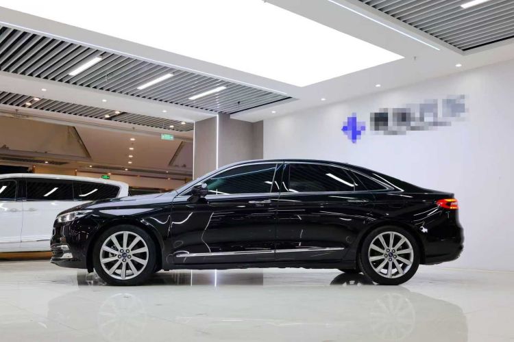 福特 金牛座 2019款 EcoBoost 245 尊享版车身外观6002