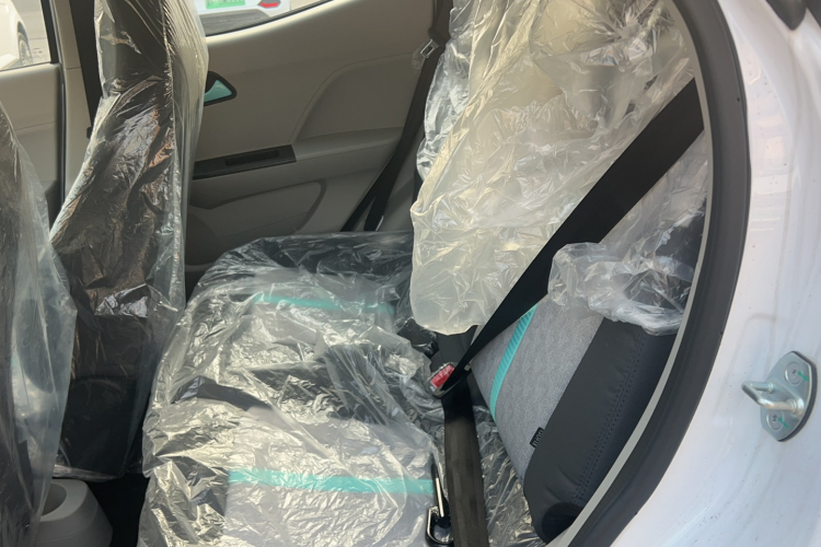 江铃集团新能源 易至EV2 2026款 PLUS+ 舒适型中控内饰7001