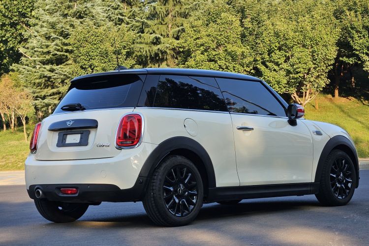 MINI 2018款 1.5T COOPER 经典派车身外观6003