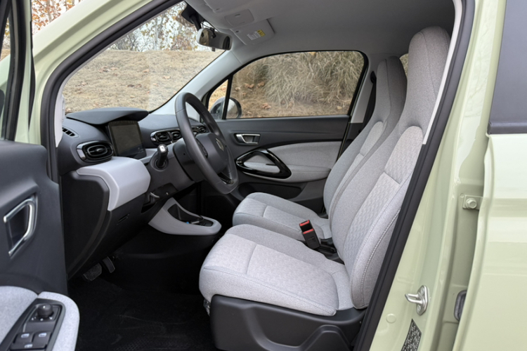 零跑汽车 零跑T03 2022款 皓玉版局部细节19