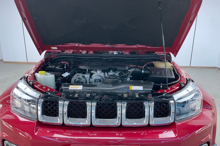 北京BJ40 2019款 2.3T 自动四驱城市猎人版旗舰型 国VI中控内饰7010