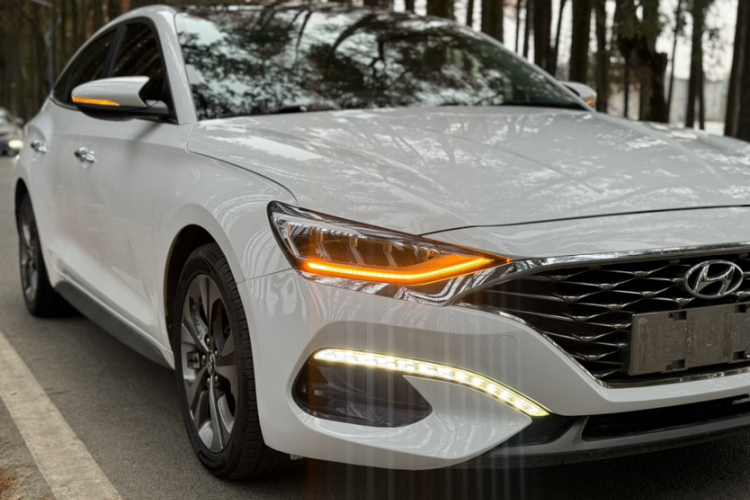 现代 菲斯塔 2019款 280TGDi 运动版 国VI车身外观6007