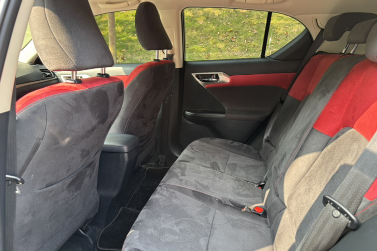 雷克萨斯CT 2020款 CT200h 精英版 单色中控内饰7015