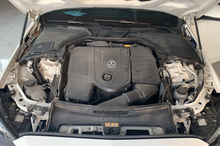 奔驰C级 2022款 改款 C 200 L 运动版局部细节9001