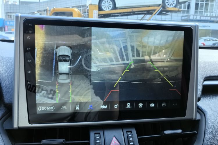 丰田 威兰达 2022款 2.0L CVT两驱领先版中控内饰7009