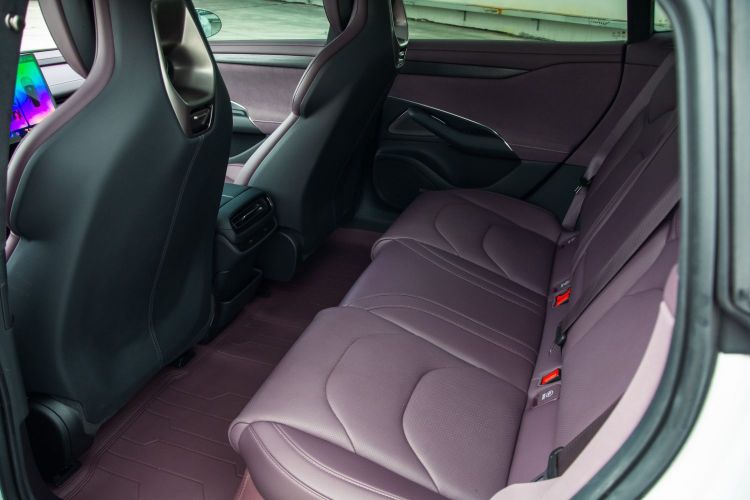 小米汽车 小米SU7 2024款 四驱超长续航高阶智驾Max版中控内饰7007