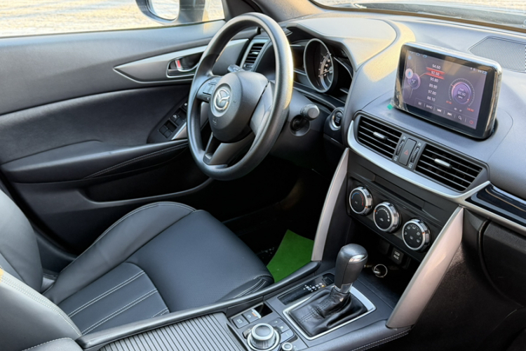 马自达CX-4 2016款 2.0L 自动两驱蓝天活力版局部细节9003