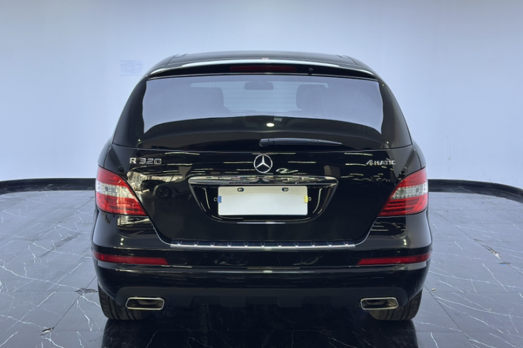 奔驰R级 2017款 R 320 4MATIC 商务型臻藏版车身外观6004