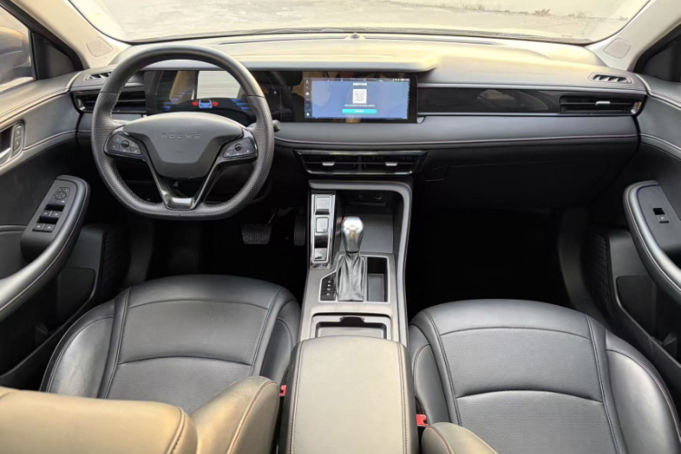 荣威i5 2023款 1.5L CVT尊荣版中控内饰7007