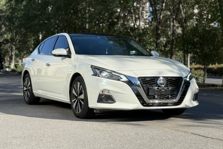 日产 天籁 2020款 改款 2.0T XL Upper AD1 智享领航版车身外观6001