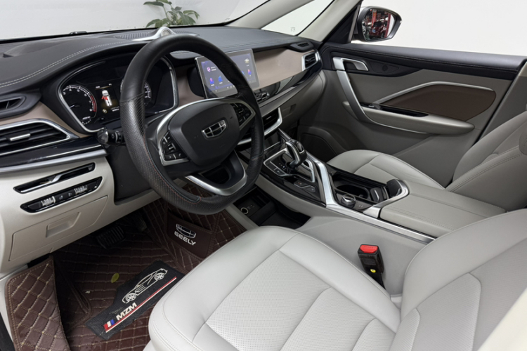 吉利汽车 嘉际 2019款 1.8TD 自动悦享型中控内饰7003