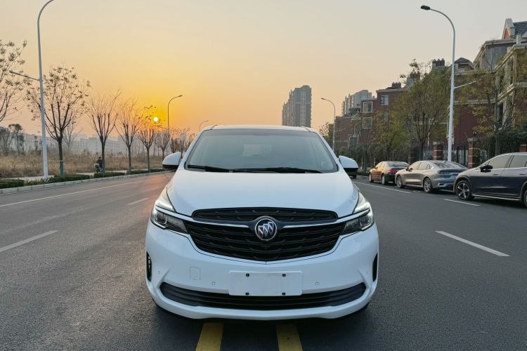 别克GL8 2020款 陆上公务舱 652T 尊贵型车身外观6001