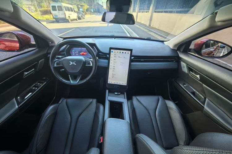 小鹏G3 2020款 520 智享版中控内饰7007