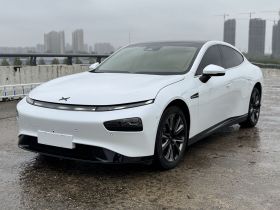 小鹏P7 2022款 670N+