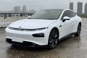 小鹏P7 2022款 670N+