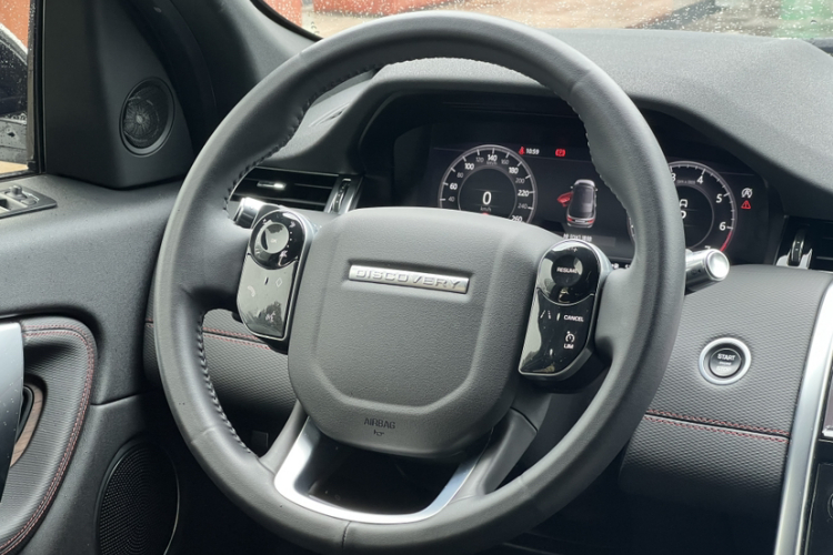 路虎 发现运动版 2020款 249PS R-Dynamic 性能版中控内饰7005