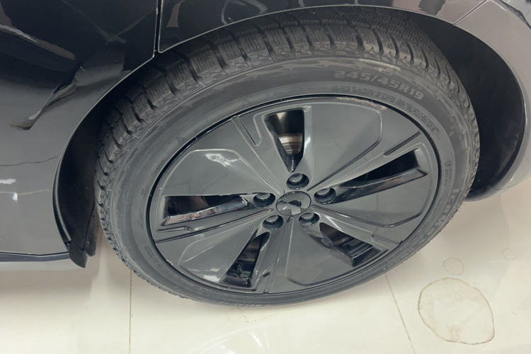 蔚来ET5T 2023款 75kWh Touring车身外观6005