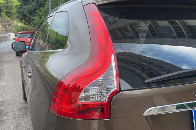 沃尔沃XC60 2017款 T5 AWD 智远升级版中控内饰7011