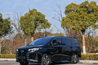 广汽传祺 传祺M6 2023款 PRO 270T DCT尊享版