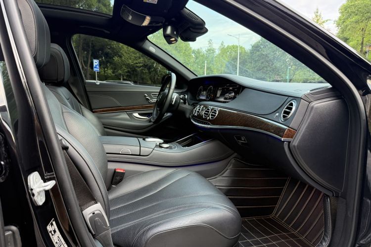 奔驰S级 2017款 S 320 L 商务型中控内饰7006