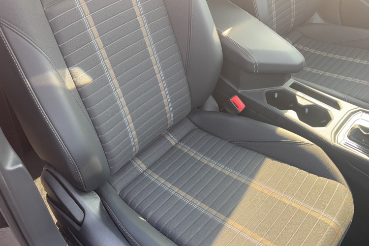 大众 朗逸 2019款 280TSI DSG舒适版 国VI局部细节41