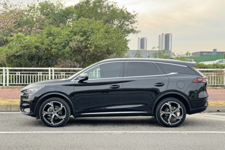 比亚迪 唐新能源 2021款 DM-i 112KM 尊贵型车身外观6002