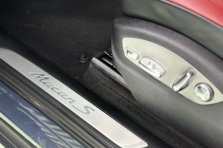 保时捷 2021款 Macan S 3.0T中控内饰7014