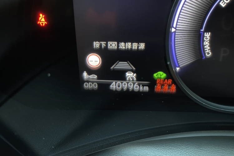 雷克萨斯NX 2023款 350h 前驱 创驰版中控内饰15