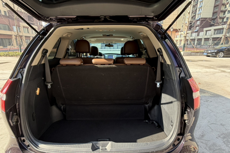 比亚迪M6 2015款 2.4L 自动豪华型车身外观6009