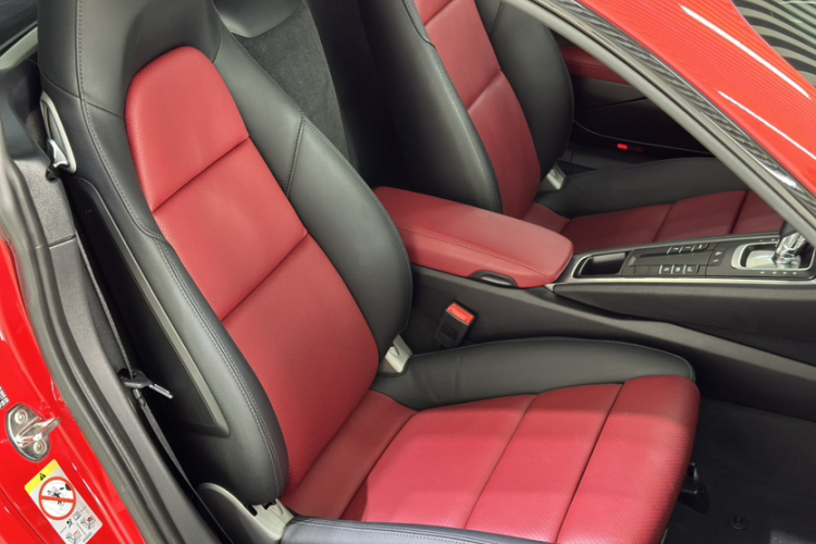 保时捷718 2020款 Cayman 2.0T中控内饰7001