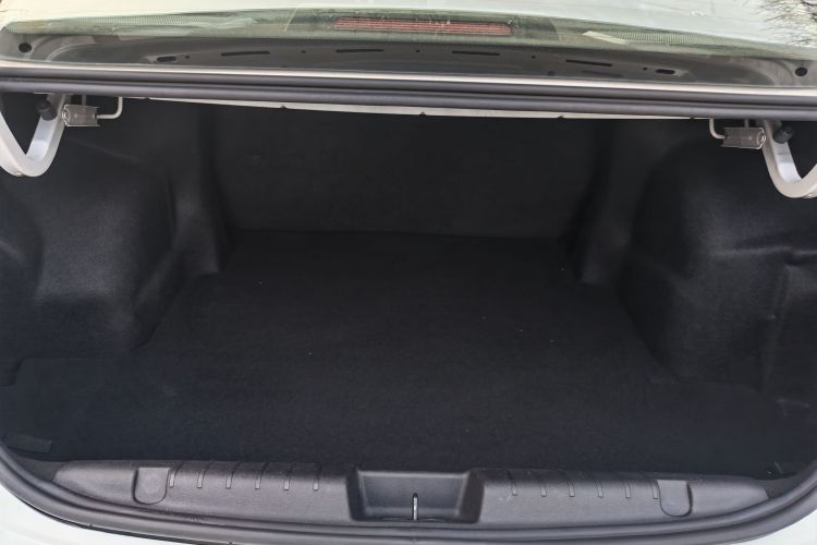 奇瑞 艾瑞泽5 2019款 1.5L 手动新青春版 国VI局部细节23