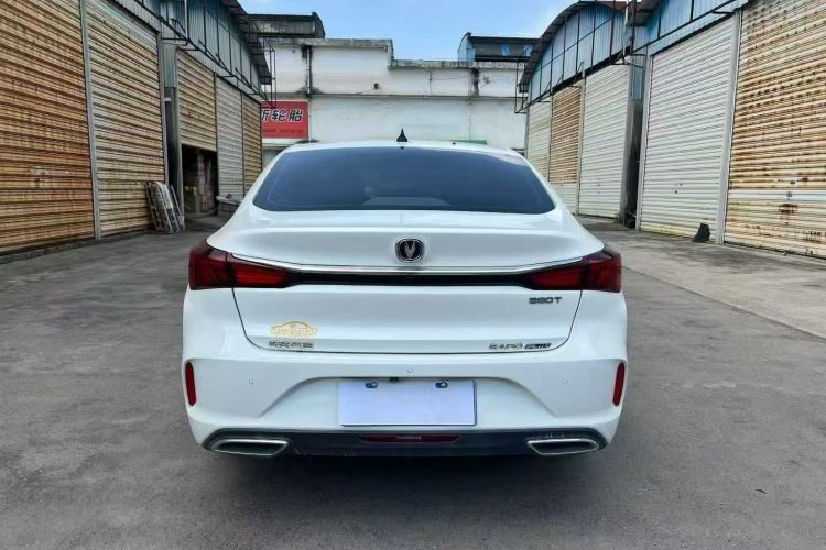 长安 逸动 2021款 PLUS 蓝鲸NE 1.4T GDI DCT尊贵型车身外观6004