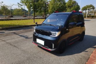 五菱汽车 宏光MINIEV 2022款 GAMEBOY 200km 玩咖款 磷酸铁锂