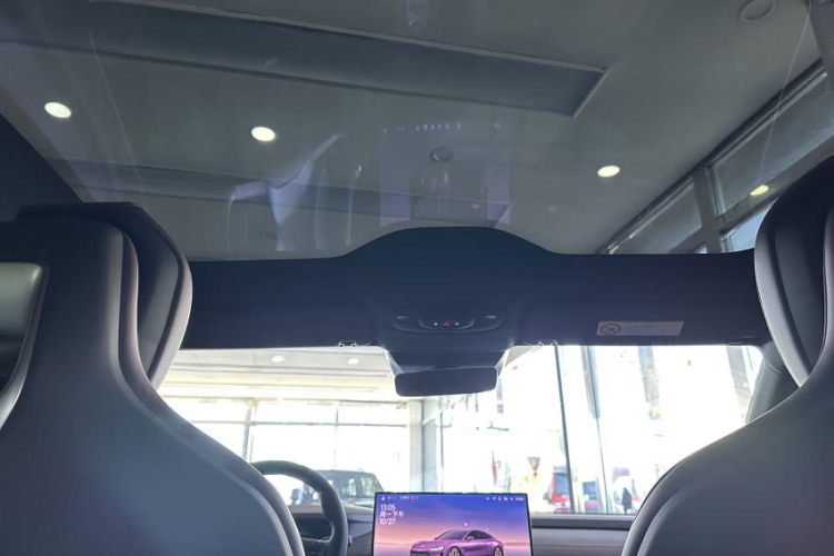 小米汽车 小米SU7 2024款 后驱长续航智驾版局部细节9006