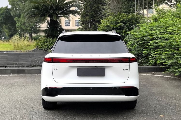 小鹏G9 2022款 702 Pro车身外观6004