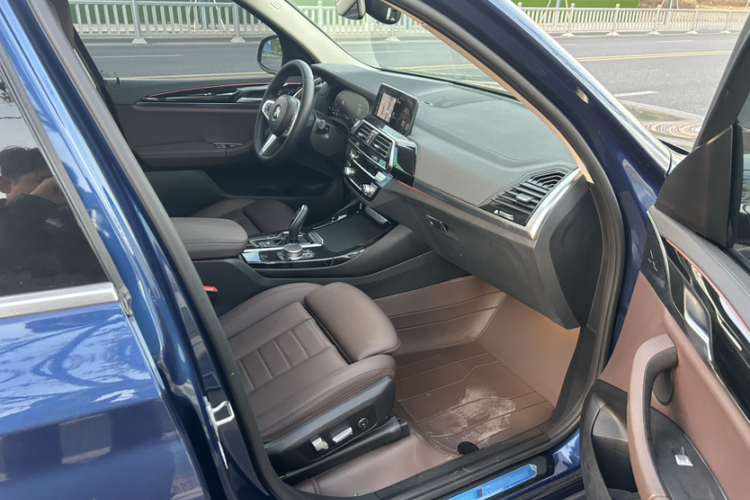 宝马X3 2021款 xDrive25i M运动套装中控内饰7009
