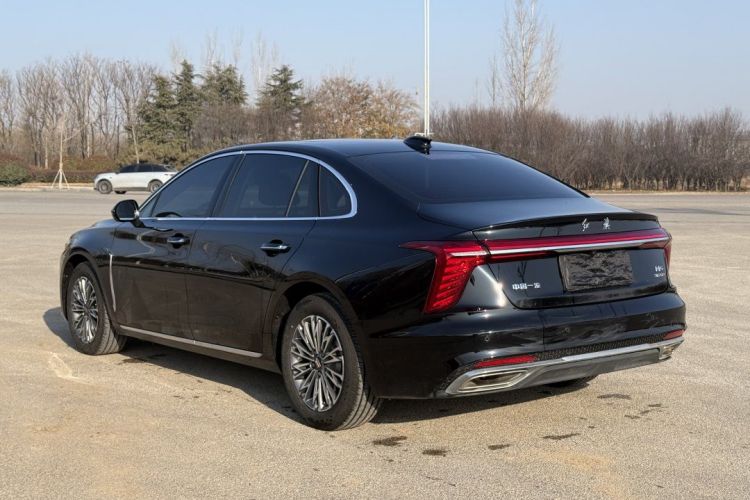 红旗H5 2025款 1.5T DCT旗韵版车身外观6005