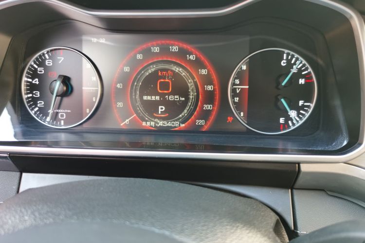 众泰 大迈X7 2018款 2.0T 自动尊贵型中控内饰15