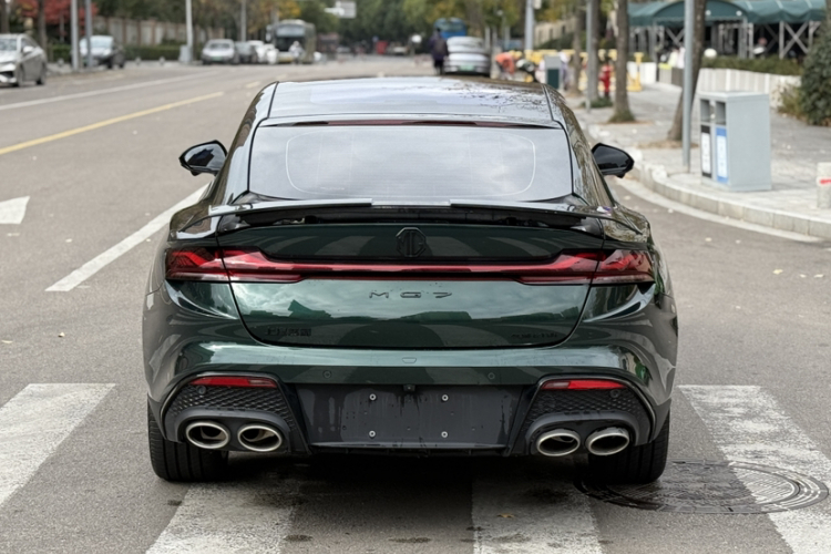 名爵 MG7 2023款 2.0T 自动猎美奢享版车身外观6005