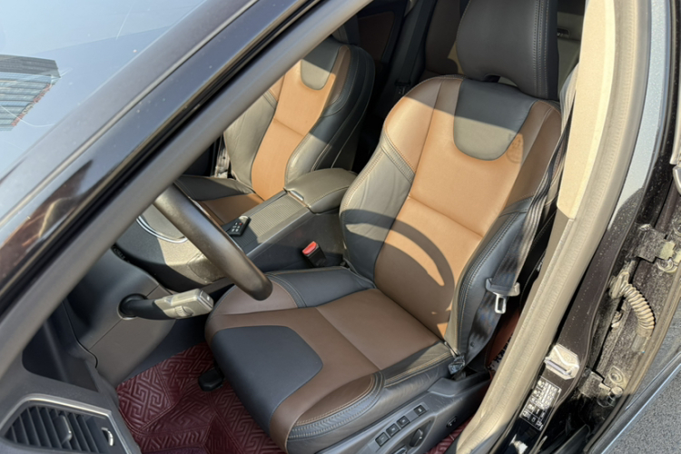 沃尔沃XC60 2017款 T5 AWD 智远升级版局部细节19