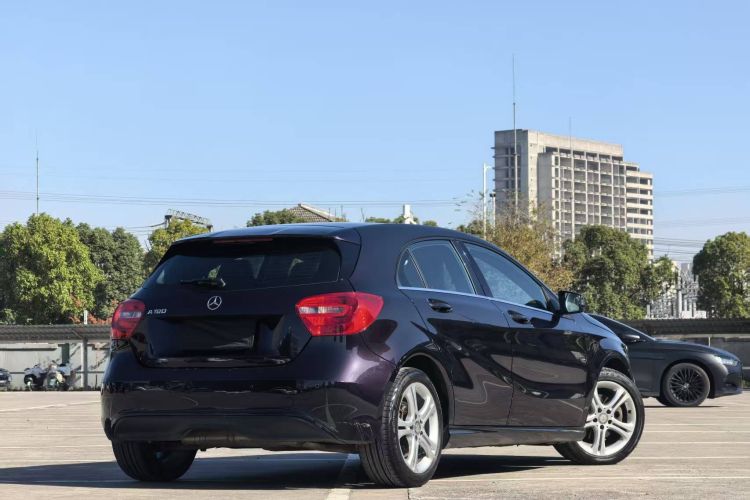 奔驰A级(进口) 2013款 A 180 时尚型车身外观6001