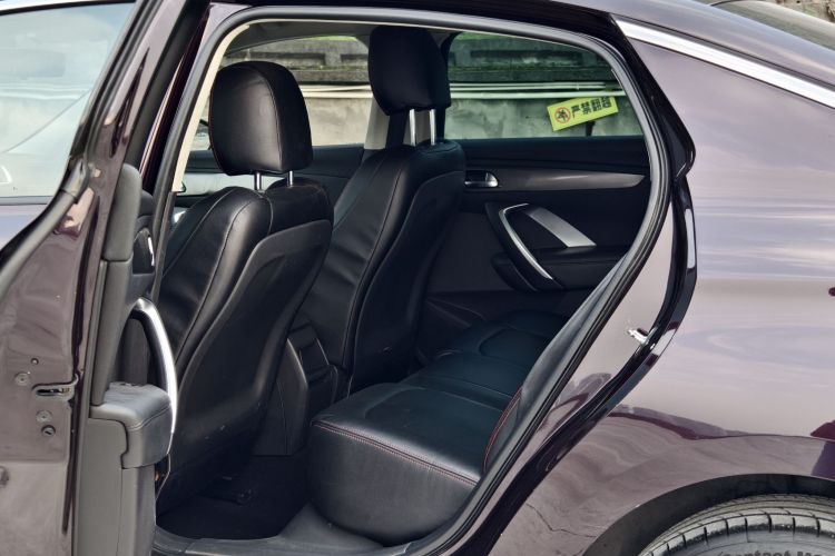 DS 5LS 2016款 1.6T 风尚版THP160中控内饰7003