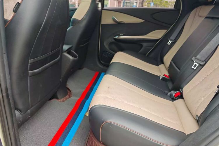 比亚迪 海豚 2023款 420km 时尚版中控内饰7005