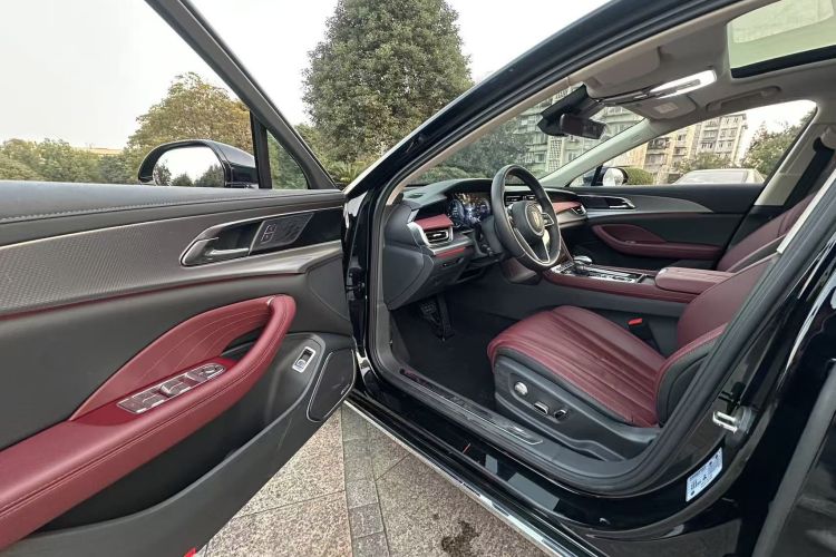 红旗H5 2024款 2.0T 自动智联旗畅版车身外观6014