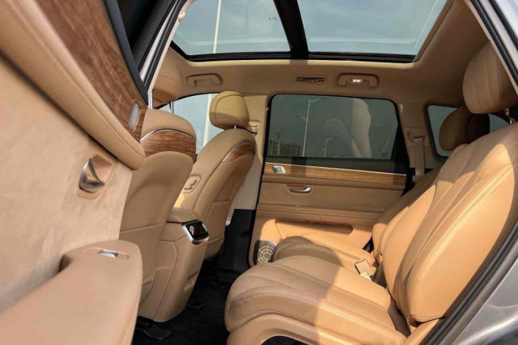 鸿蒙智行 问界M7 2022款 1.5T 后驱舒适版中控内饰7002