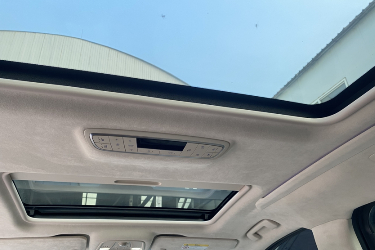 别克GL8 2020款 Avenir艾维亚 六座贤礼版局部细节22