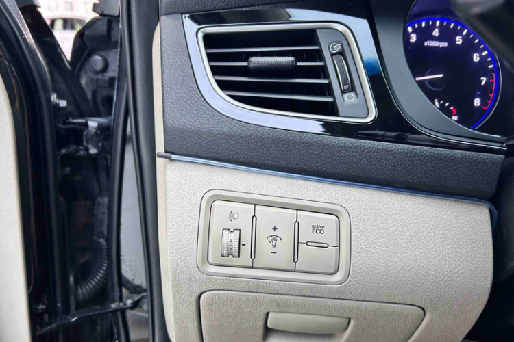 现代 名图 2014款 1.8L 自动智能型GLS中控内饰7005