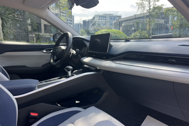 吉利汽车 星瑞 2021款 改款 2.0TD 尊贵型中控内饰7004